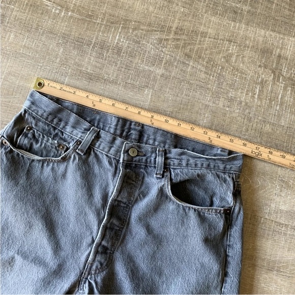 VINTAGE 70s 80s Levi’s Mens 501 065 Button Fly Jeans Gray Denim pants 32x27 - Picture 9 of 14